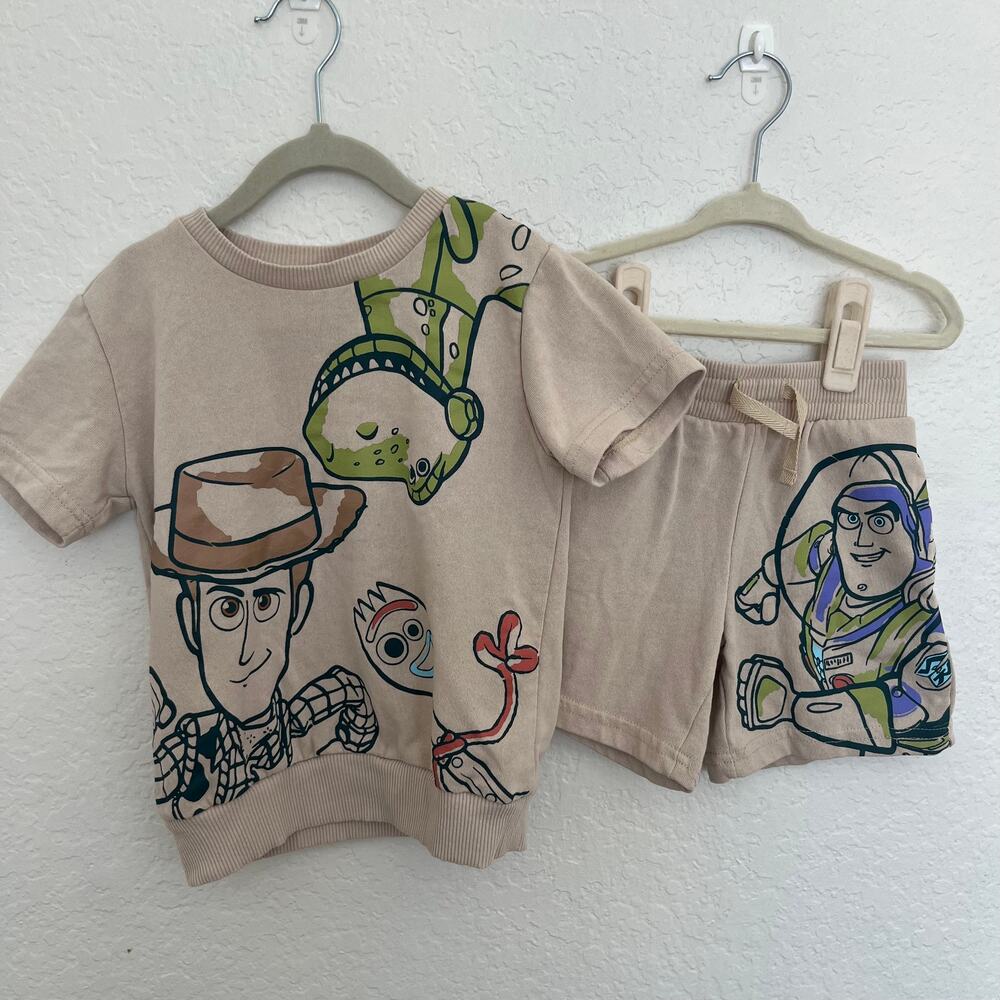 Disney Pixar Toy Story Boys 5T Woody Buzz Graphic Shirt Shorts Set